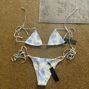 Triangl bikini blue and white